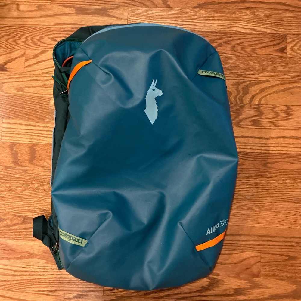 Cotopaxi  Allpa 35 L Travel Pack Blue Green Gulf
